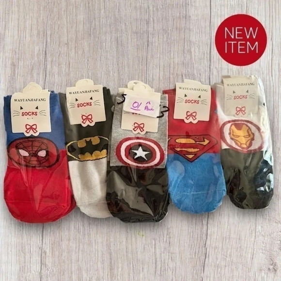 12 PAIR of Unisex Character Socks BRAND NEW UNOPENED PACKAGE WOMEN SIZE 4.5 - 9 - Picture 1 of 4